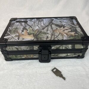 Vaultz Camouflage Lock Box Metal Security Case w/ Key 8.25" x 5"